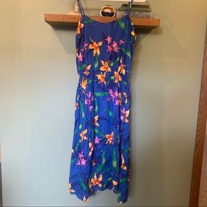 Vintage floral midi dress